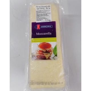 Phô mai mozzarella nguyên khối emborg mozzarella cheese