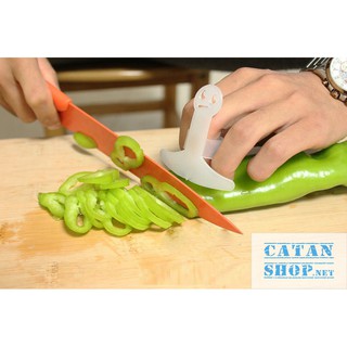 Tấm nhựa xỏ ngón bảo vệ ngón tay, chống đứt tay khi thái, cắt lát thực phẩm, rau củ an toàn khi vào bếp GD419-BVngonnhua