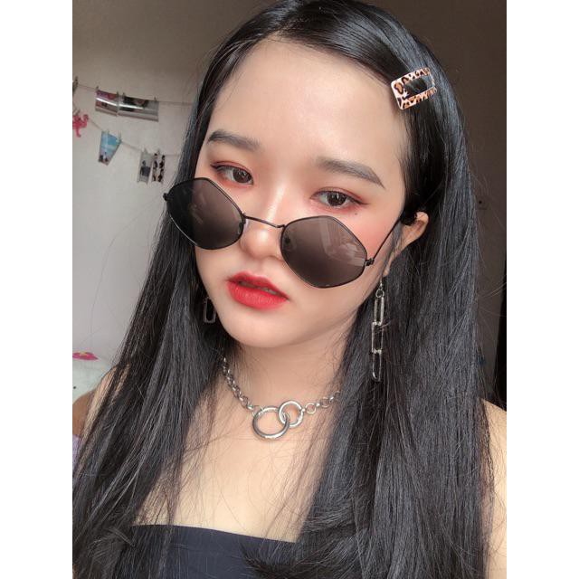 Kính nữ Ulzzang thoi râm đen siêu ngầu