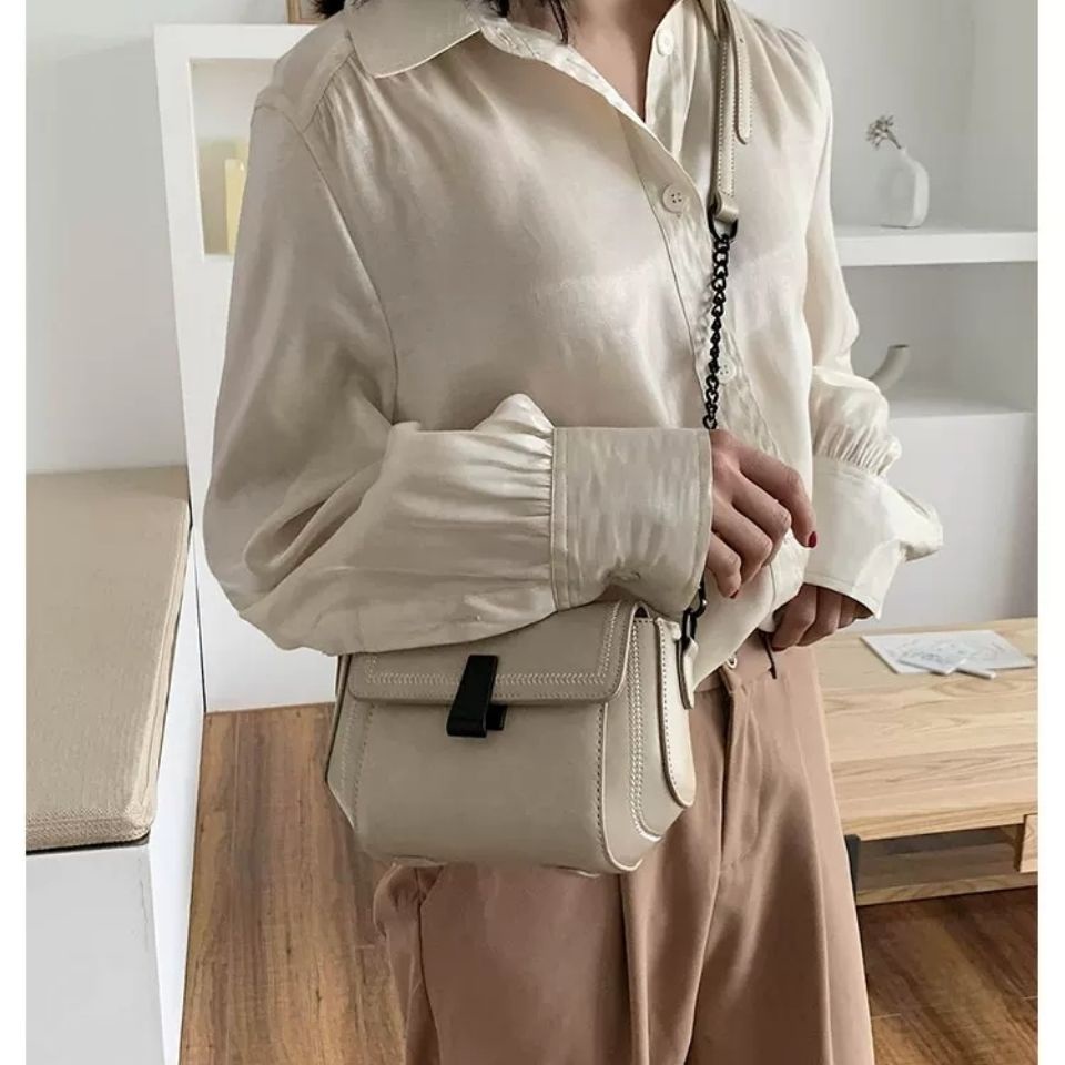 Túi Đeo Chéo Một Bên Vai Nhỏ Cao Cấp Hợp Thời Trang Dễ Phối Đồ Dành Cho Bạn Nữ   Xích đu túi phụ nữ