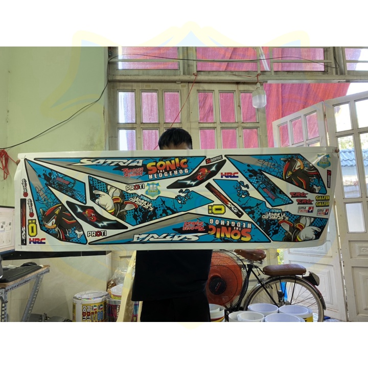 ( Quí khách vui lòng mang ra tiệm cho thợ dán ) Tem Satria fi mẫu sonic đen