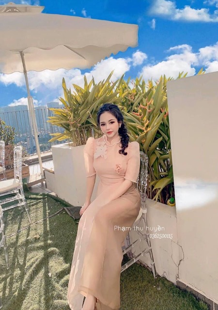 Áo xinh đính ngọc