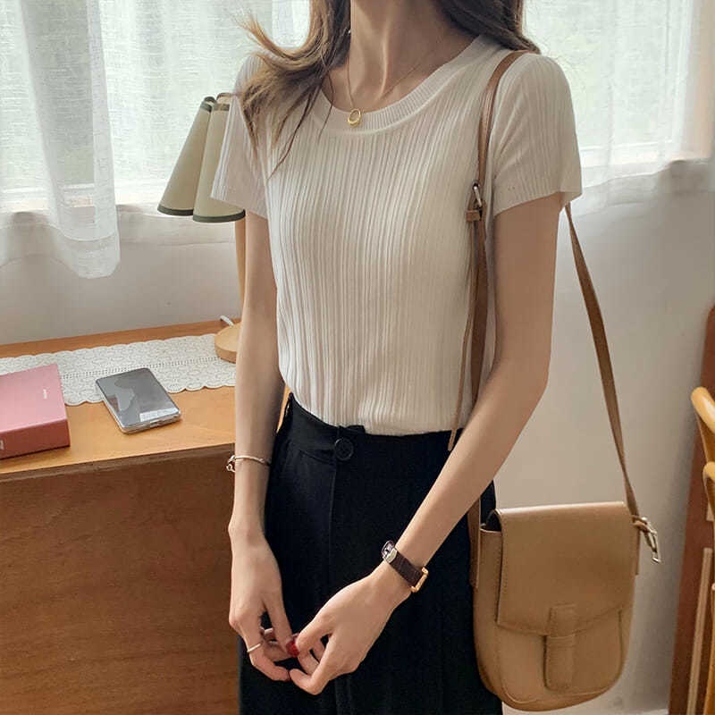 Áo Thun Lụa Lạnh Mỏng Tay Ngắn Mùa Xuân Hè Phong Cách Mới 2021 Cho Nữ