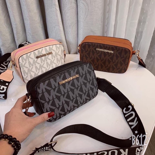 Túi Mk xuất dư