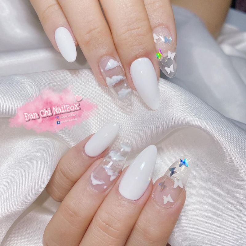 NailBox móng úp thiết kế sẵn Mẫu Trắng Mây Ẩn Bướm