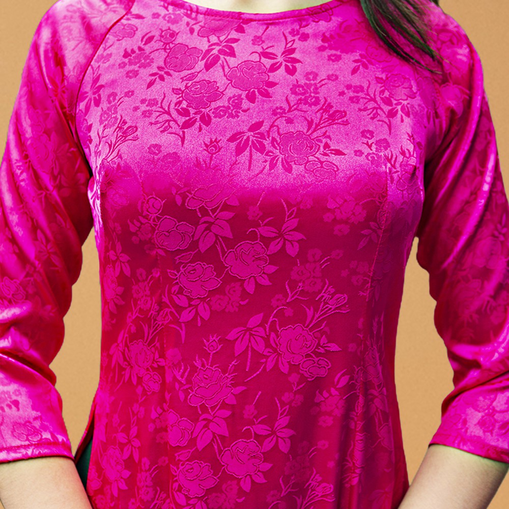 Áo dài thiết kế màu hồng họa tiết hoa văn thêu nổi cục đẹp