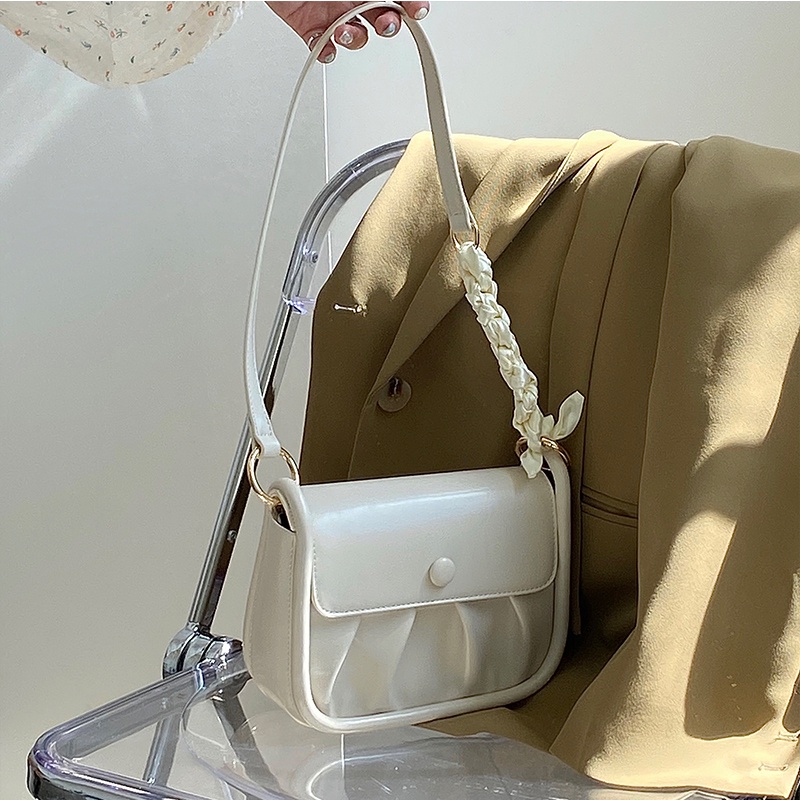 Túi Đeo Vai Hình Đám Mây Phối Dây Xích Thời Trang Dành Cho Nữ