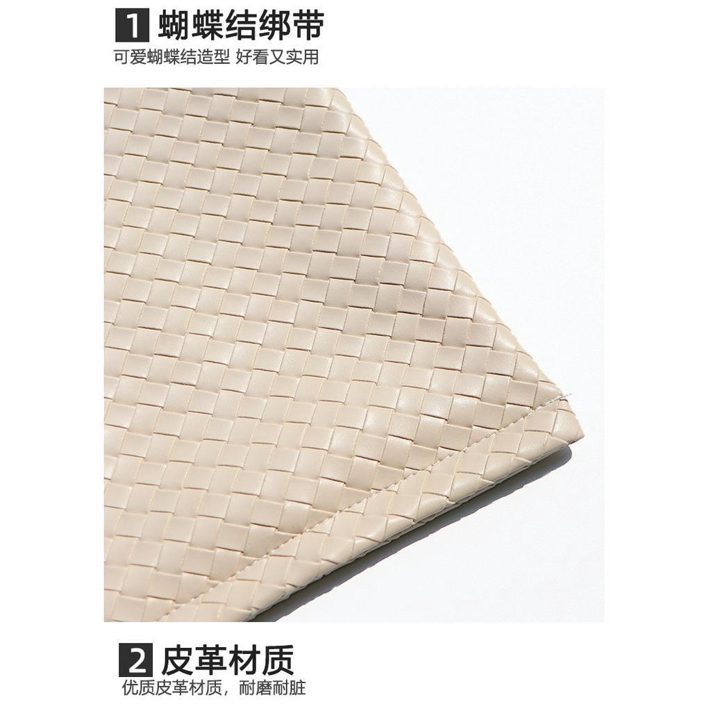 Túi Da Đựng Khăn Giấy Treo Xe Hơi Kèm Nơ