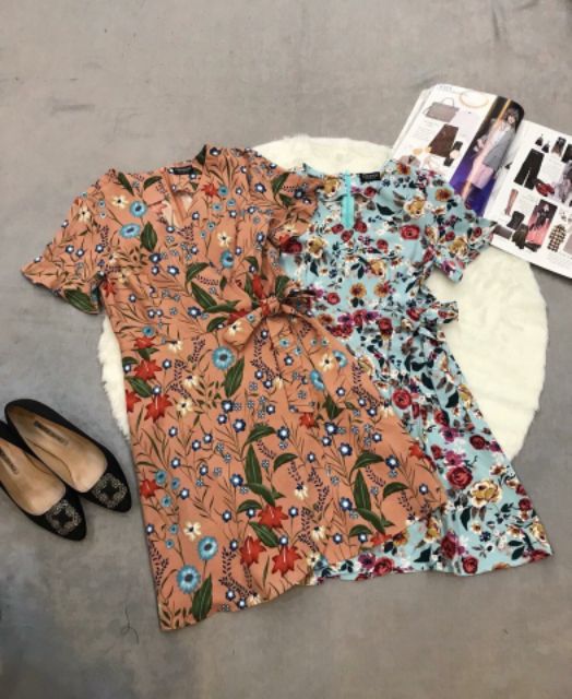 Đầm hoạ tiết hoa 2 màu xinh lung linh