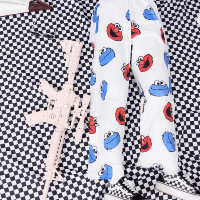 Quần cartoon pants, quần hoạt hình