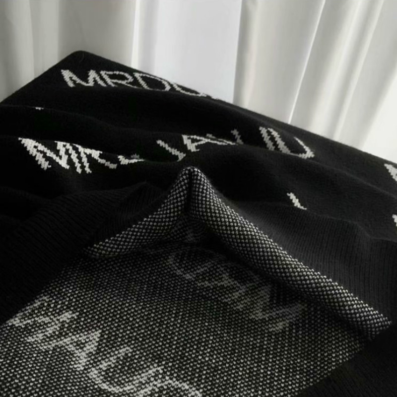 Áo Thun Nam Dài Tay Cổ Tròn Thời Trang