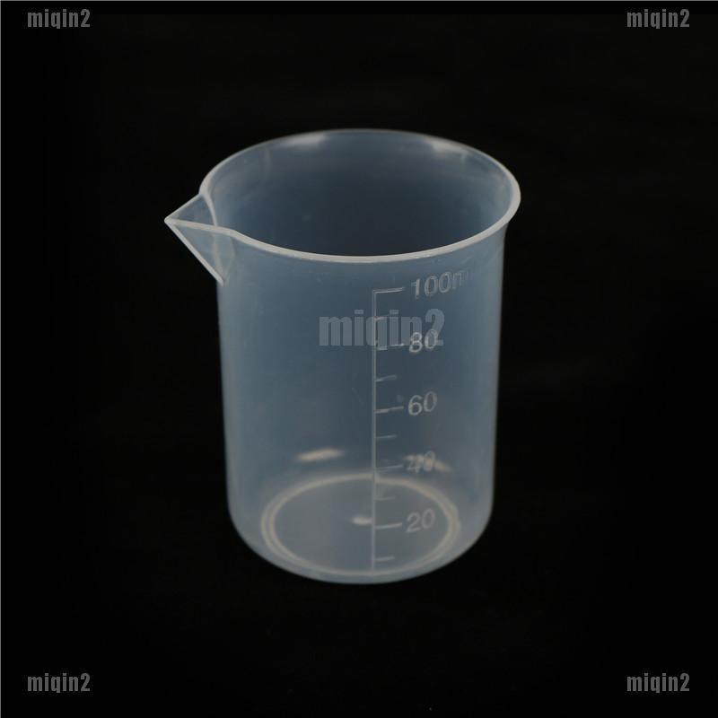 2 Cốc nhựa dùng đo lường thể tích 100mL