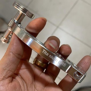 Càng thắng nhôm CNC mẫu titan có đủ màu ( xanh , trắng , vàng .. )