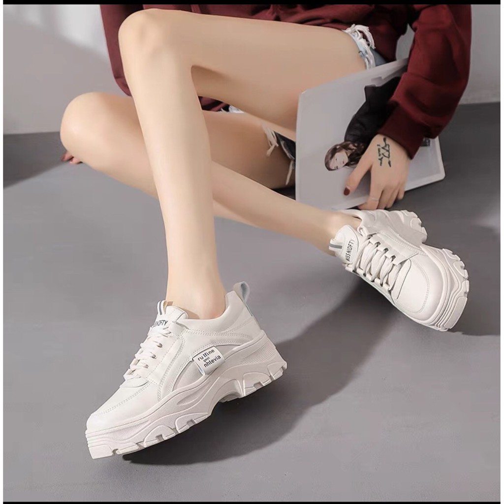 Giày thể thao sneaker nữ giá rẻ cổ thấp độn đế 5cm ,giày nữ màu trắng giúp tăng chiều cao hiệu quả