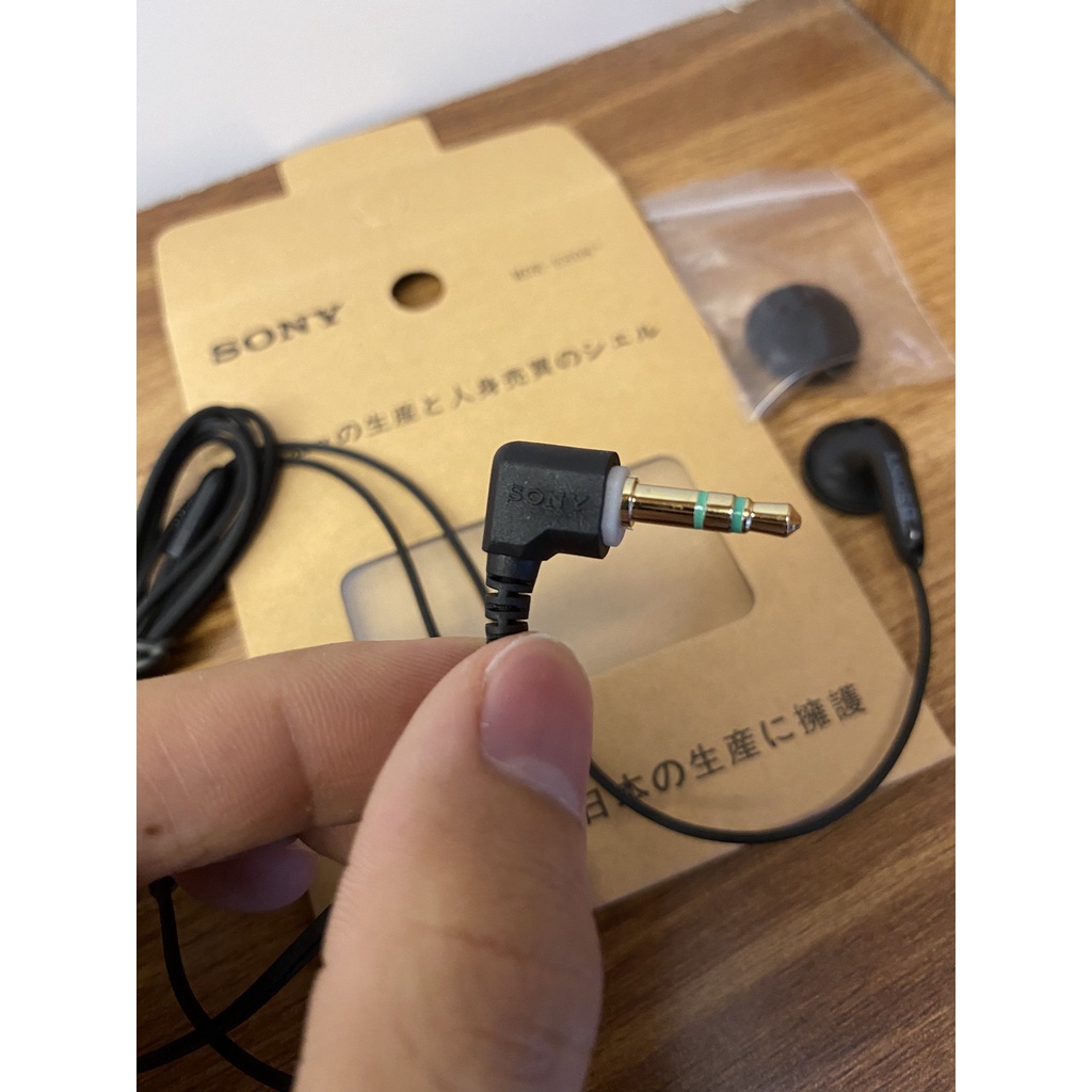Tai nghe nhét tai sony MDR-E808+ siêu trầm chính hãng made in japan bass nặng chất âm cực hay, tặng kèm mút đệm