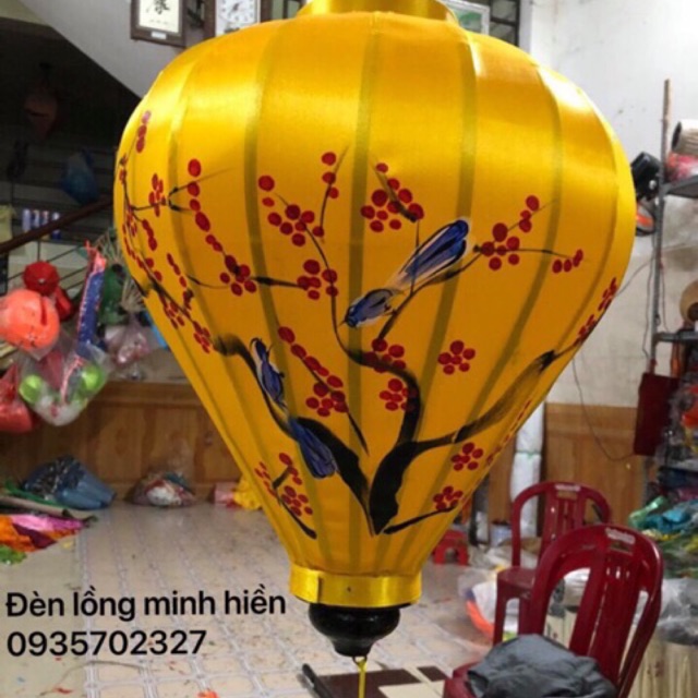 Đèn lồng 45cm vẽ hoa mai TREO TRANG TRÍ ĐƯỢC NGOÀI TRỜI