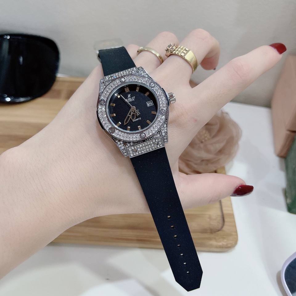 (Hublot hương vani) Đồng hồ nữ Hublot, dây silicon, hàng full box (601), thẻ bảo hành 12 tháng | BigBuy360 - bigbuy360.vn