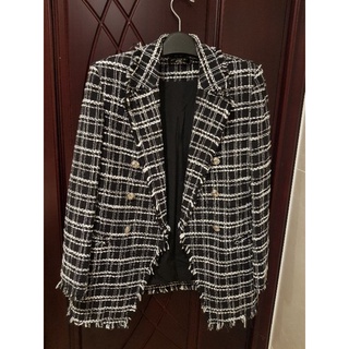 Pass áo vest kẻ viethoangbich size s mới 98%