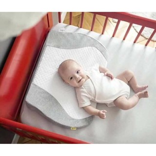GỐI CHỐNG TRÀO NGƯỢC BABYMOOV CHO BÉ
