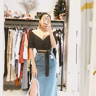 Adelene Wrap Top - áo chấm bi buộc eo