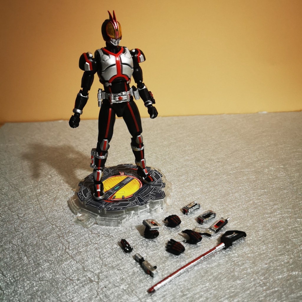 Mô Hình Nhân Vật Kamen Rider Mask Superman Kỷ Niệm 20 Năm 555 FAIZ Qiaoye 5U9N