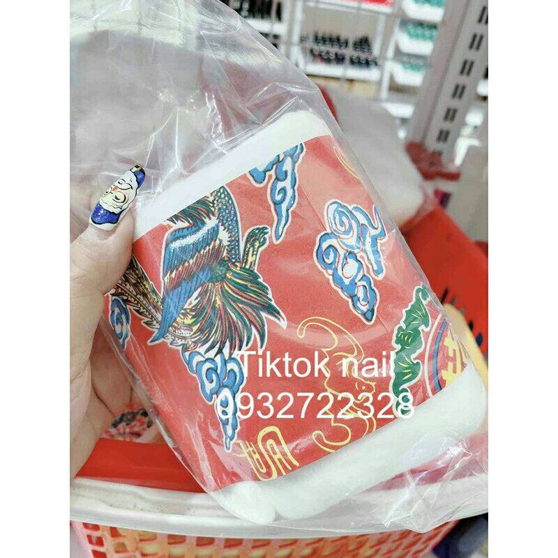 bông gòn dùng lau móng tay