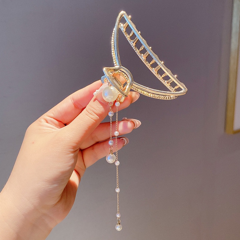 Kẹp Tóc Hình Bướm Ba Chiều Bằng Kim Loại Phong Cách Hàn Quốc Tinh Tế