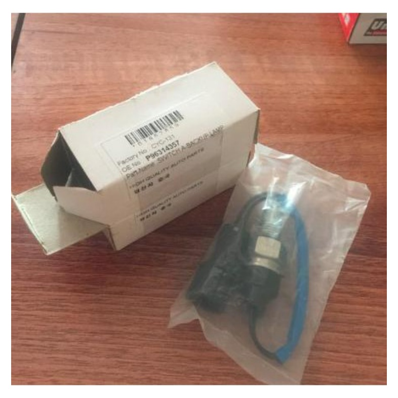 Công tắc báo đèn lùi Matiz , Sprak