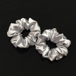Twink scrunchies