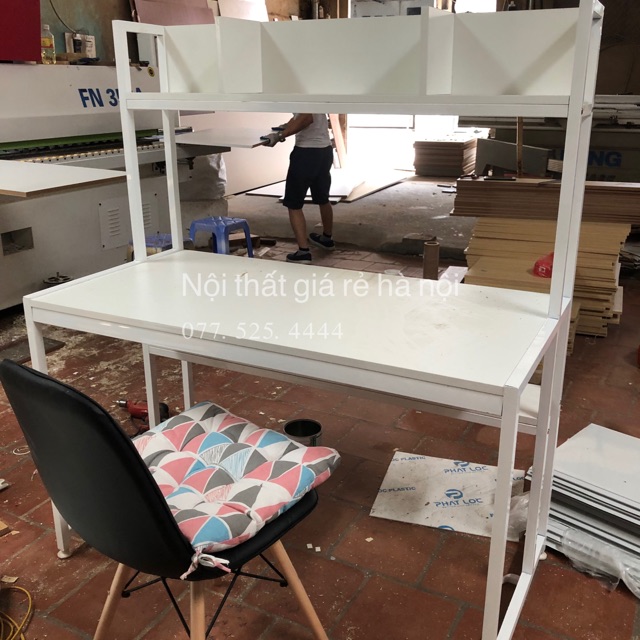 Bàn làm việc kèm giá sách 120 x 60