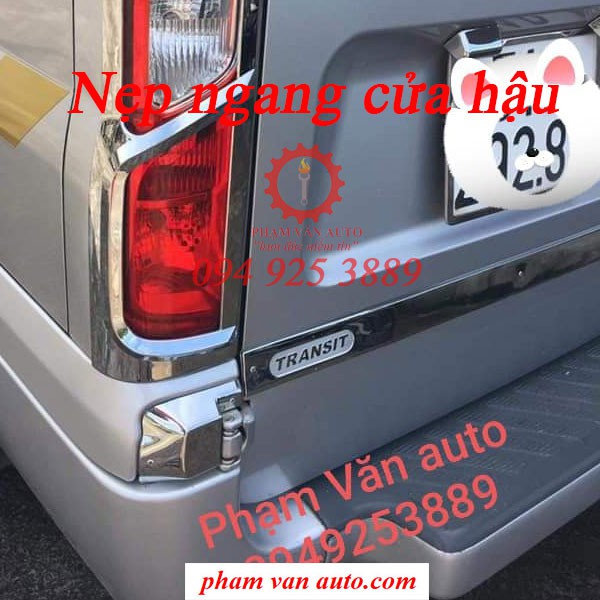 Ốp mạ nẹp ngang cửa hậu Ford Transit, Viền trang trí cửa hậu ô tô Transit Phạm Văn auto chất lượng cao