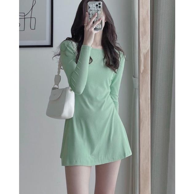 Đầm thun trơn basic tay dài cổ tròn hở lưng ngắn trên gối dáng xòe