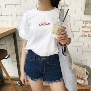 Kiss Tee