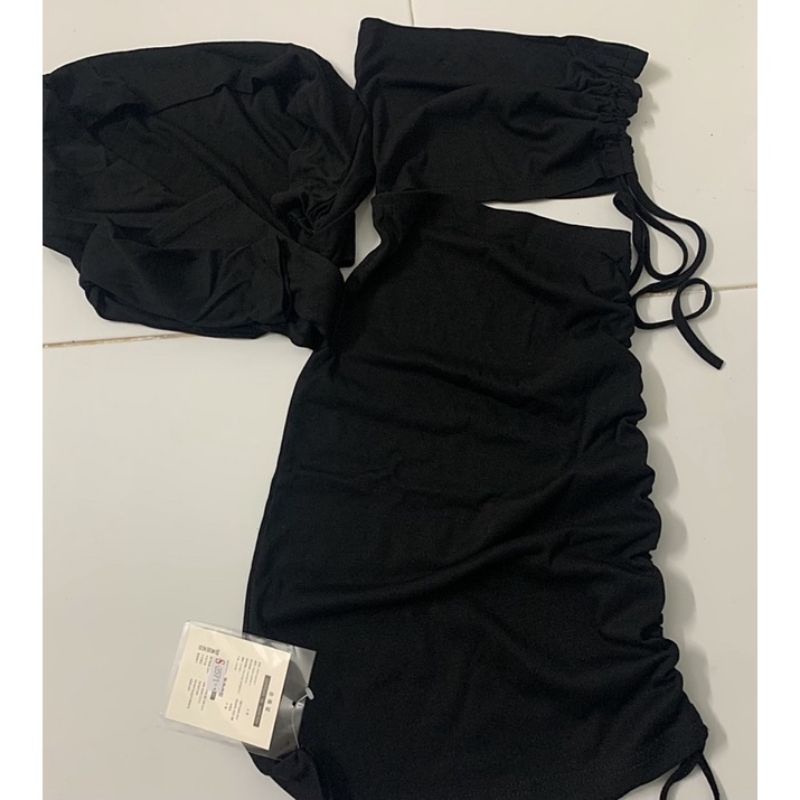 Đầm Body Cut Eo Rút Dây Kèm Áo Khoác Ngắn