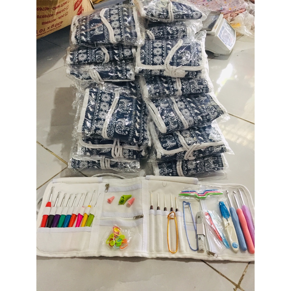 Bộ kim móc len full size và dụng cụ đi kèm đầy đủ