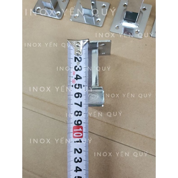 CHÂN ĐỠ THANH HỘP 15X30MM BẮT TƯỜNG - CỐC ĐỠ THANH 15X30