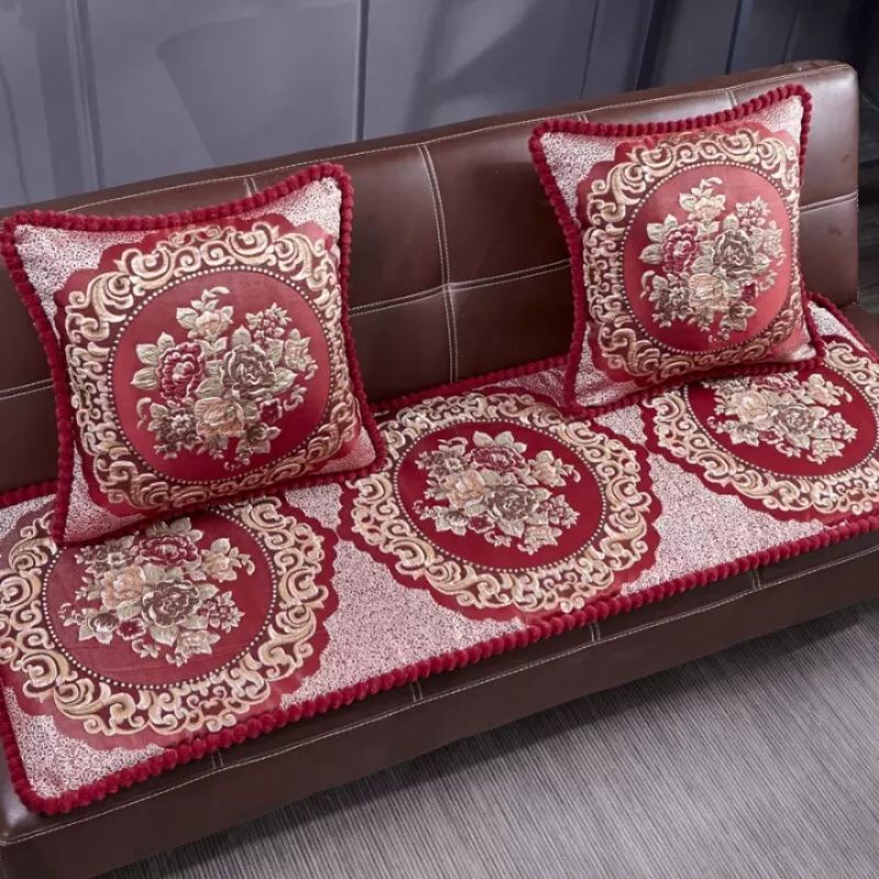Thảm ghế, nệm ghế gỗ kích thước 1m8 x 55cm màu đỏ
