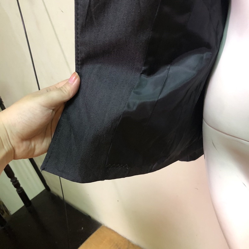 Áo khoác vest blazer đen hình thêu hàng si hàng 2hand