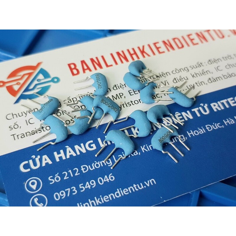 Thạch anh 8MHz 3 chân cắm hàng xịn