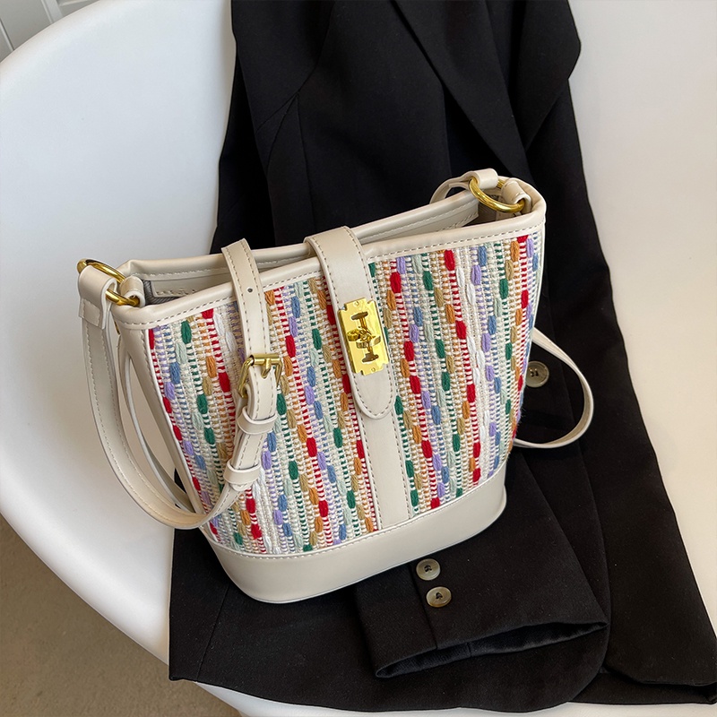 Túi Đeo Vai Cỡ Lớn Họa Tiết Khâu Độc Đáo Thời Trang Cho Nữ