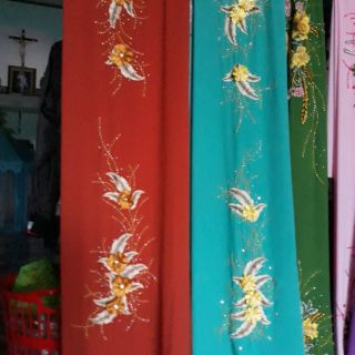 Vải tằm ý kết hoa văn