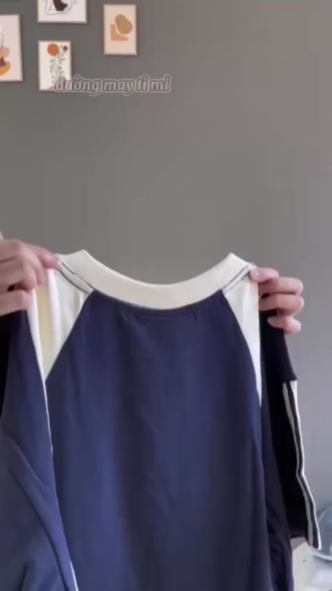 Áo Thun Nam Nữ Unisex Cotton 100% Retro Hàn Quốc phối màu xanh navi và kem cặp đôi Local brand [AS03] | BigBuy360 - bigbuy360.vn