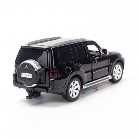 Mô hình xe Mitsubishi Pajero V97 1:32 Jackiekim