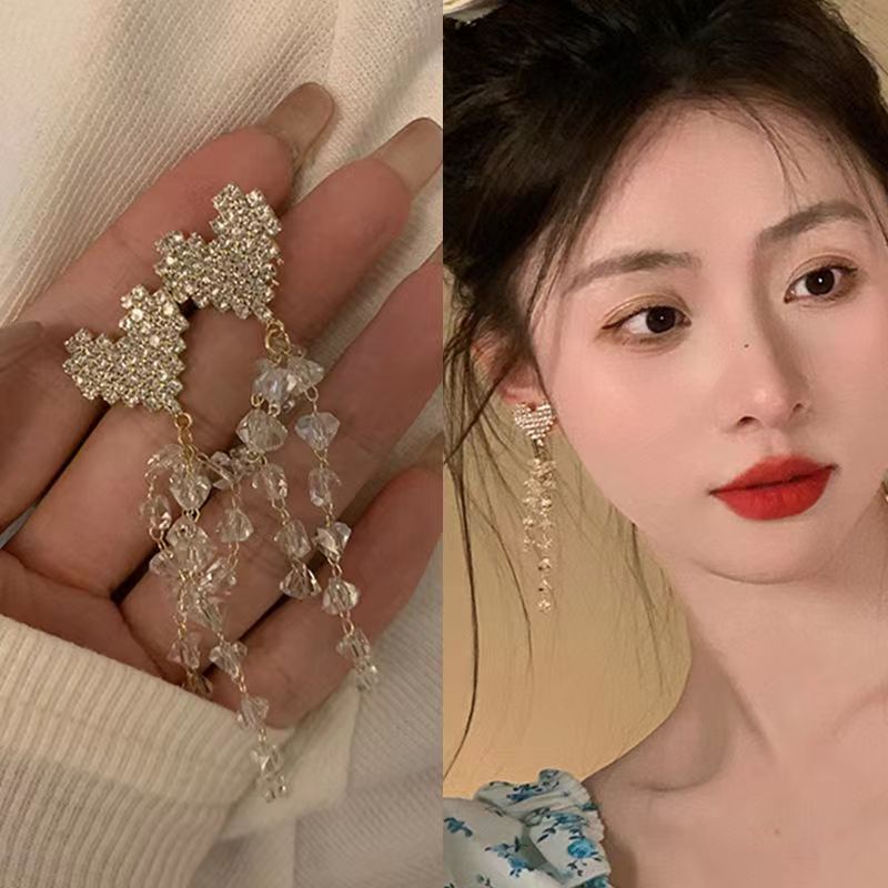 Bông Tai Dáng Dài Đính Pha Lê Hình Trái Tim Thời Trang Hàn Quốc Mới S925 Dành Cho Bạn Nữ