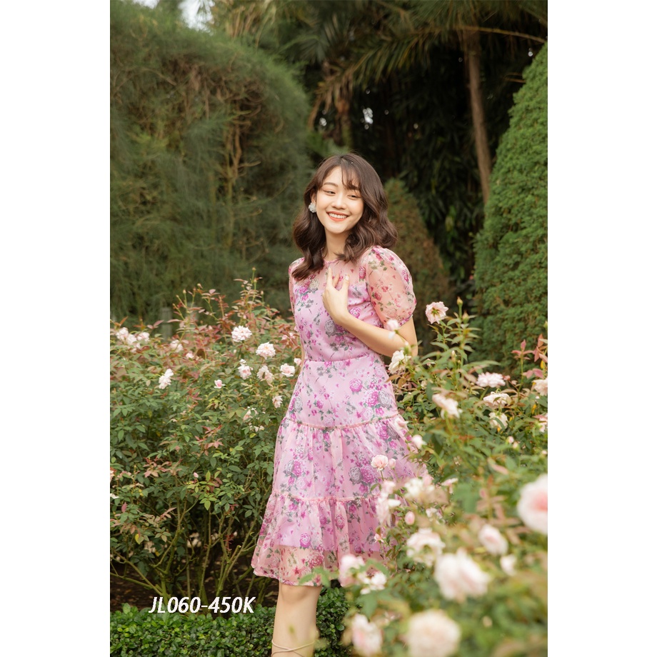 Jenny Le - Đầm tơ hoa tay ngắn tùng nhíu tầng  JL060