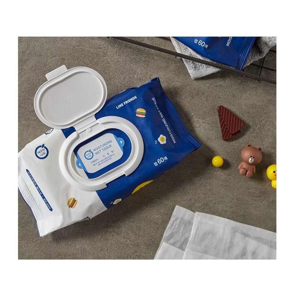 Hộp khăn giấy ướt 60 tờ dạng rút họa tiết Line Friends đa năng khử trùng tay tiện dụng