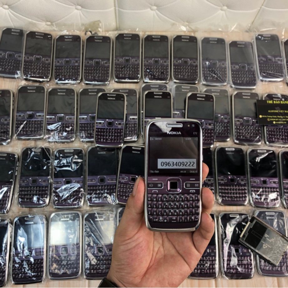 HOT SALE Điện Thoại Nokia E72 violet Hàng Chính Hãng Nguyên Zin Bảo Hành 12 Tháng )(*