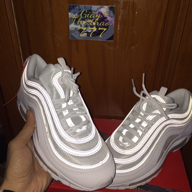 Giày Air Max 97 ( full trắng- phản quang- full box tặng kèm móc khoá)