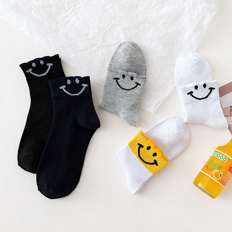 Vớ Nữ Cổ Cao Dễ Thương Cotton Thêu Hình Mặt Cười  Nhiều Màu Sắc Thoáng Khí Mát Mẻ - Tất Nữ Siêu Dễ Thương Cho Các Bạn Nữ