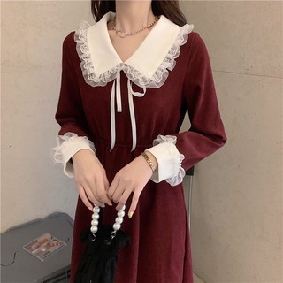 Váy xinh cổ búc bê dành cho nữ